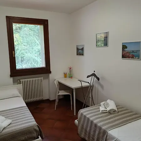 아파트 La Rosa Del Garda *