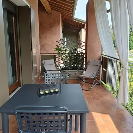 Apartment La Rosa Del Garda Peschiera del Garda