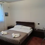 La Rosa Del Garda Apartment Peschiera del Garda